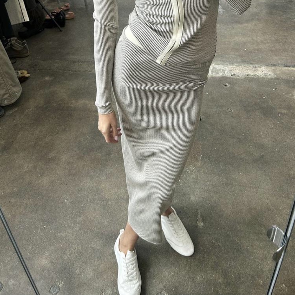 ZARA NWT RIBBED MIDI SKIRT